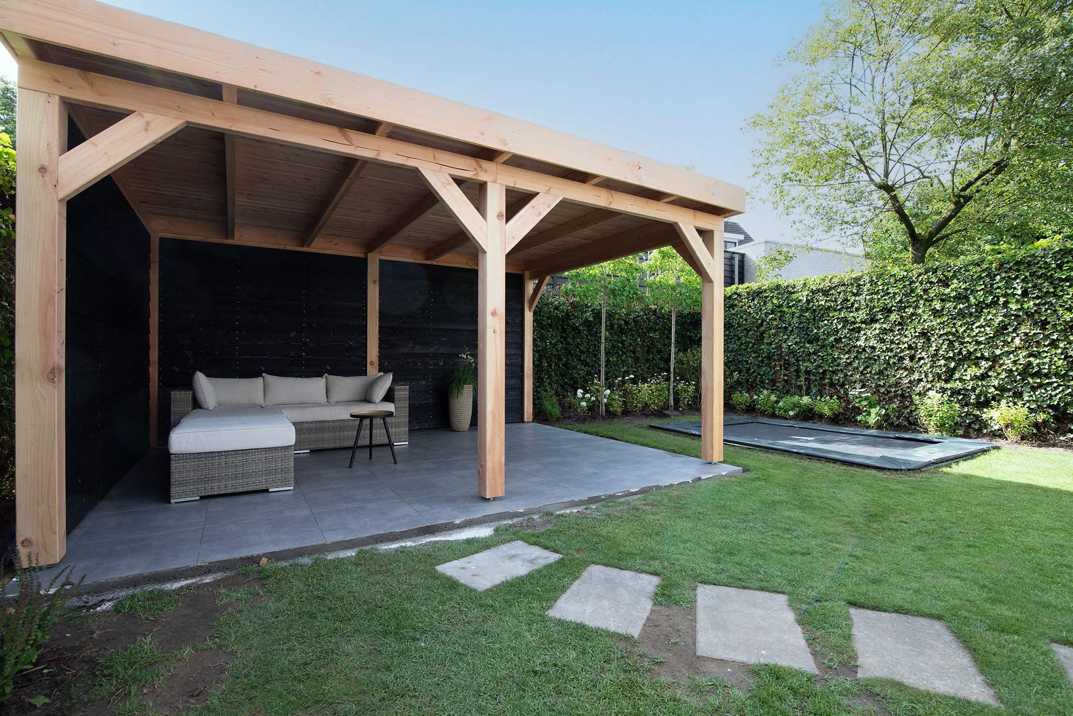 achtertuin 11